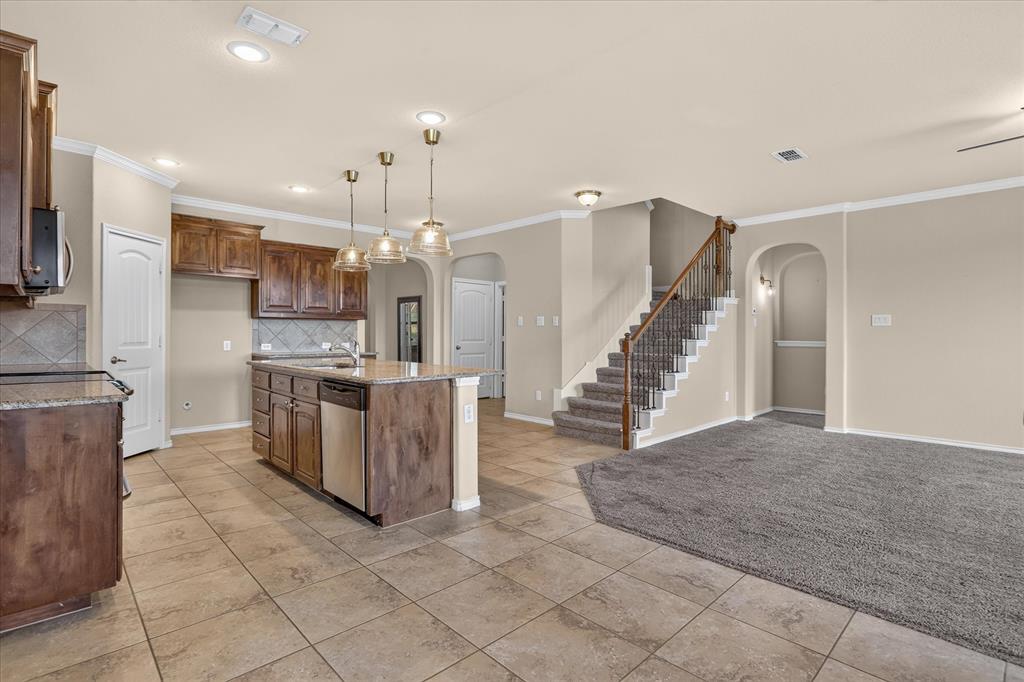 1004 Katherine Road Weatherford, TX 76087 - Photo 14 of 38 Gallery Image 14