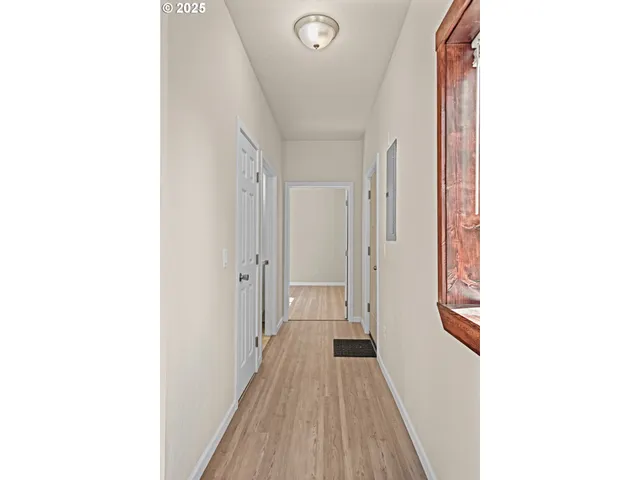 $236,000 | 401 B Street, Myrtle Point, OR 97458