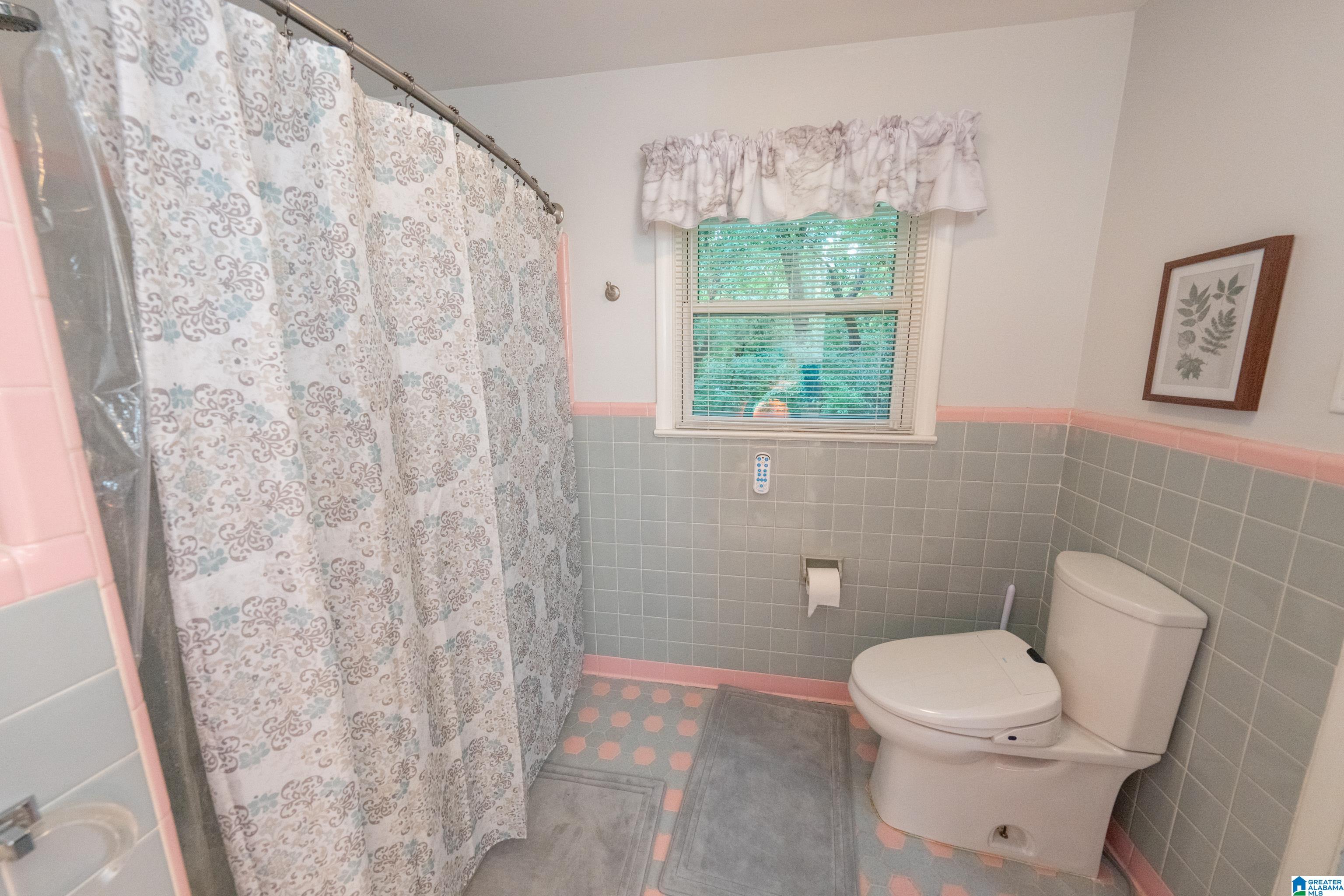 300 Crestview Road Anniston, AL 36207 - Photo 43 of 48