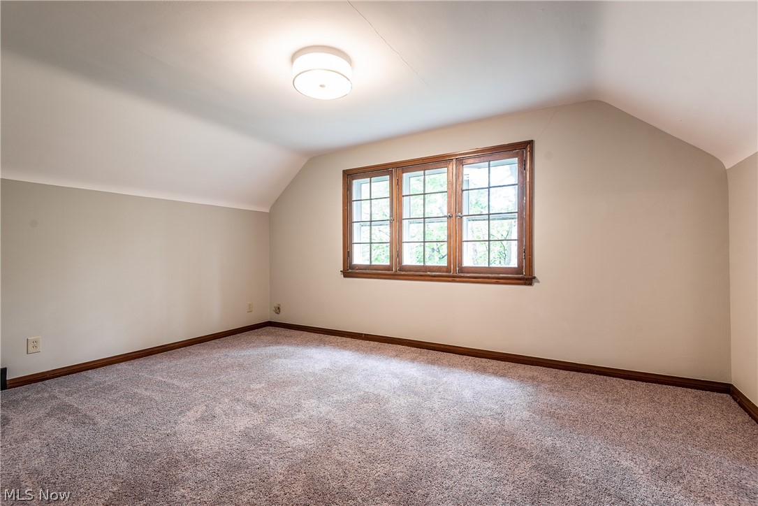 903 Chaffin Road Akron, OH 44306 - Photo 22 of 31
