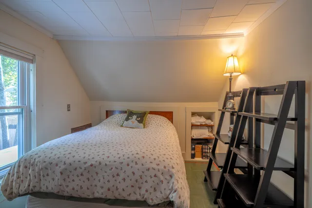 $247,500 | 259 Grove Street, Bangor, ME 04401