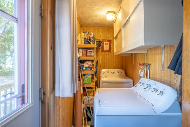 $247,500 | 259 Grove Street, Bangor, ME 04401