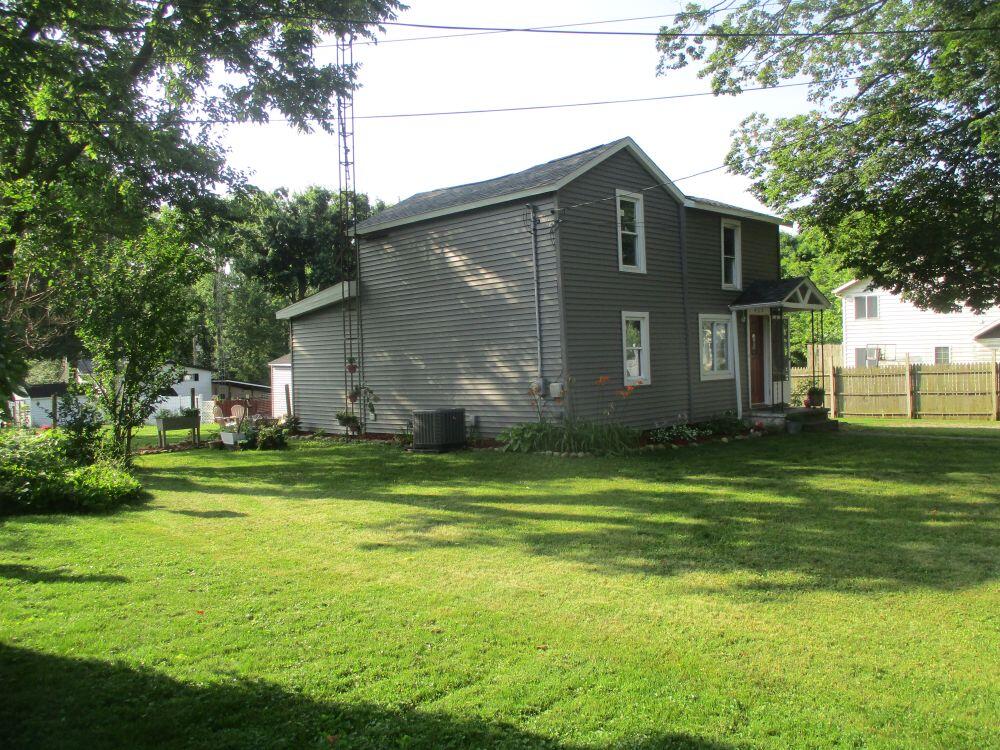 412 North Swan Street Colon, MI 49040 - Photo 18 of 18 left