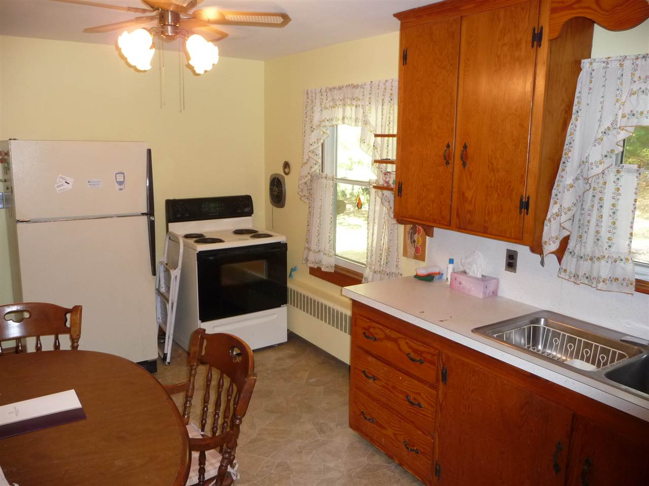 202 Kennard Road Manchester, NH 03104 - Photo 18 of 32