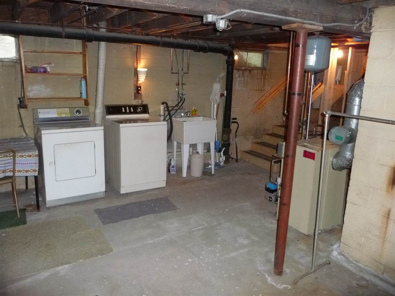 202 Kennard Road Manchester, NH 03104 - Photo 27 of 32