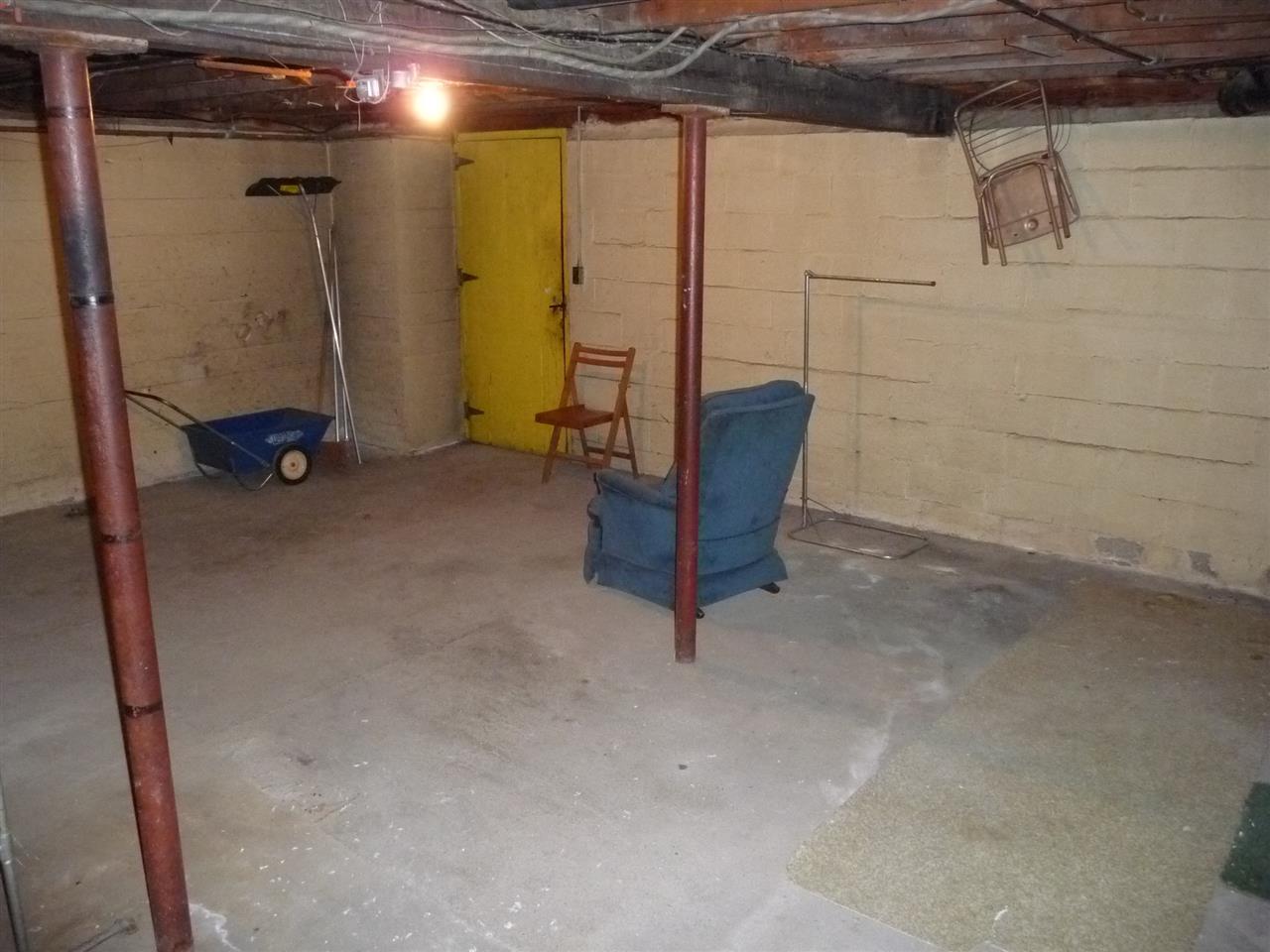 202 Kennard Road Manchester, NH 03104 - Photo 28 of 32