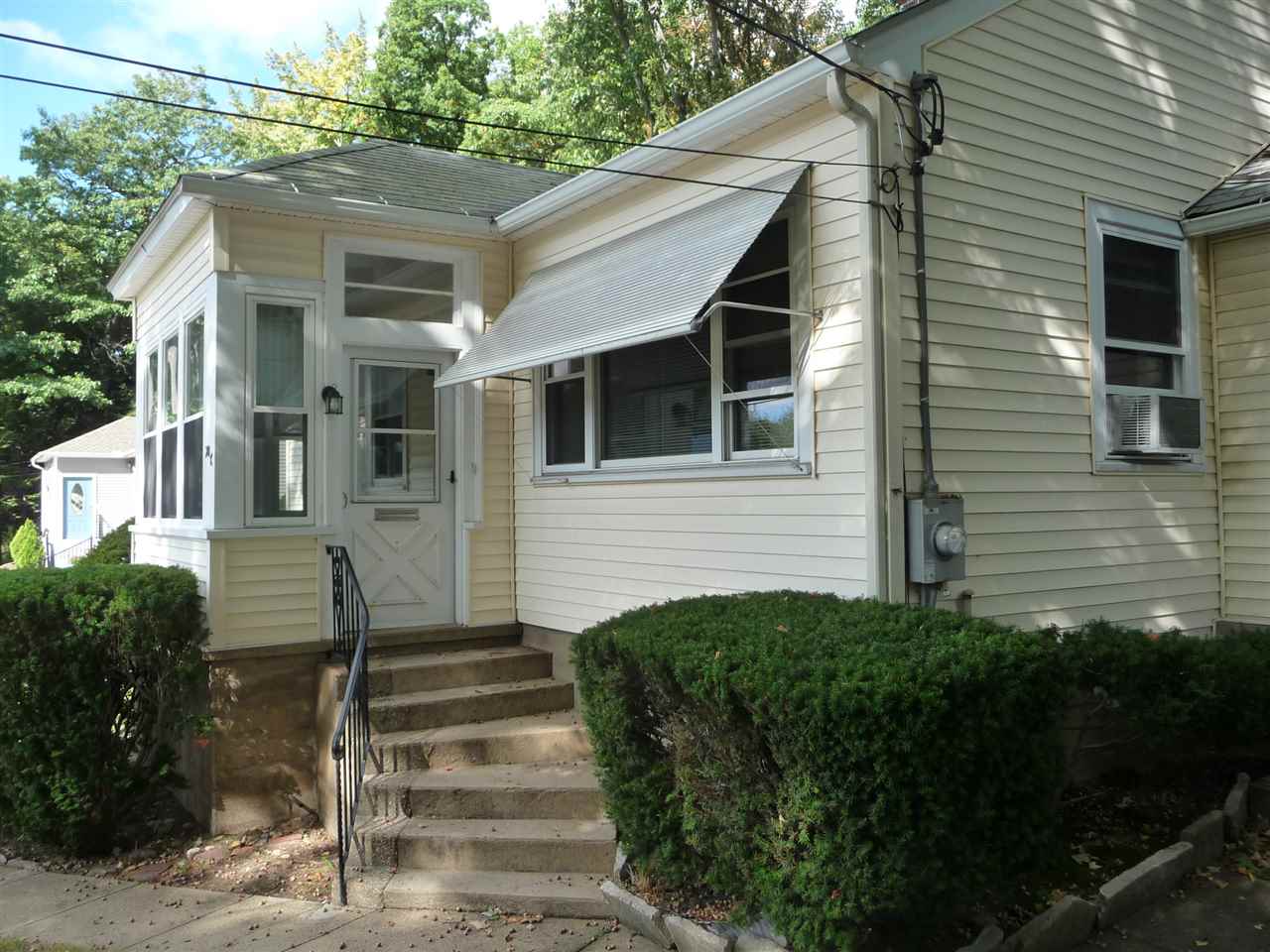 202 Kennard Road Manchester, NH 03104 - Photo 7 of 32