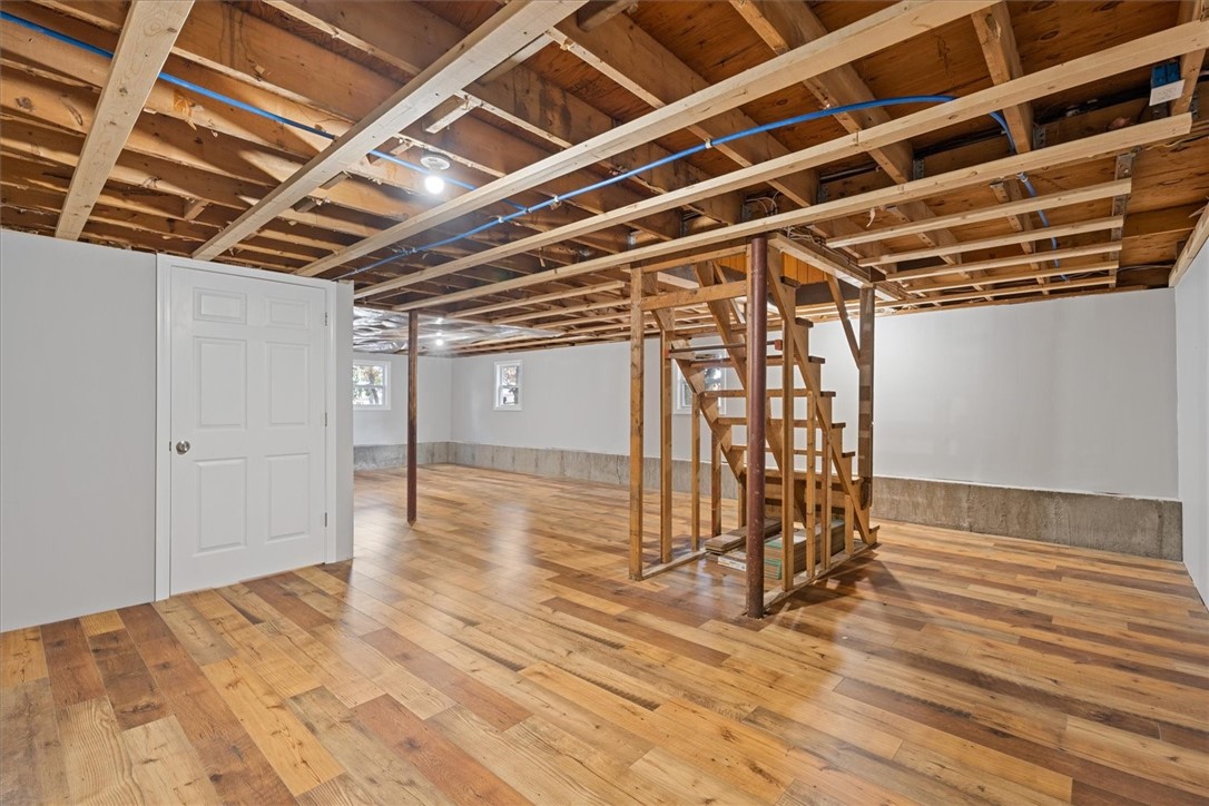 199 Roberts Street Woonsocket, RI 02895 - Photo 21 of 34