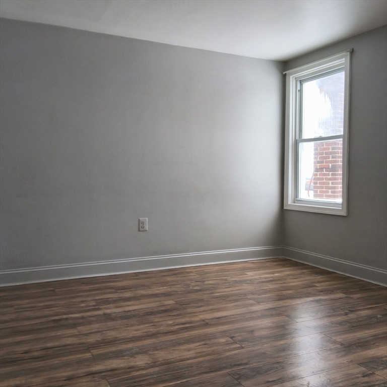 1792 Pleasant Street, Unit 5 Fall River, MA 02723 - Photo 8 of 11