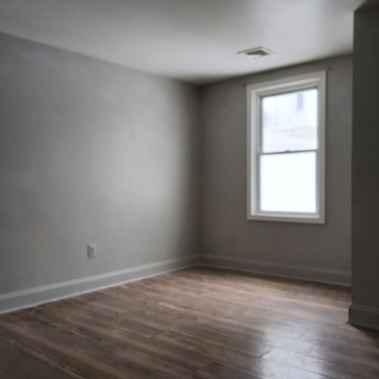1792 Pleasant Street, Unit 5 Fall River, MA 02723 - Photo 10 of 11