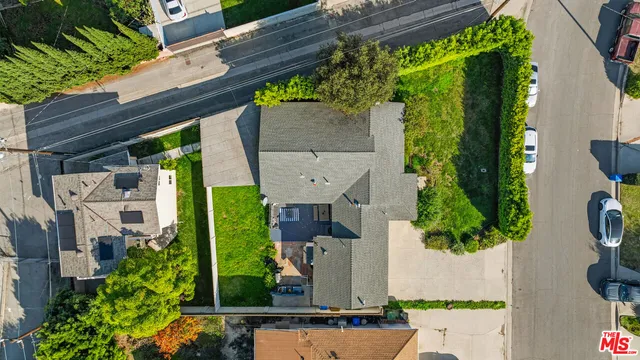 $2,600,000 | 12415 Hammack Street, Los Angeles, CA 90066