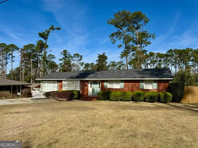 $229,000 | 902 Maplewood Drive, Valdosta, GA 31602