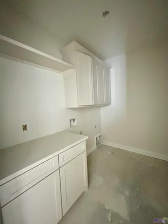 $369,900 | 29433 Northlake Drive, Denham Springs, LA 70726
