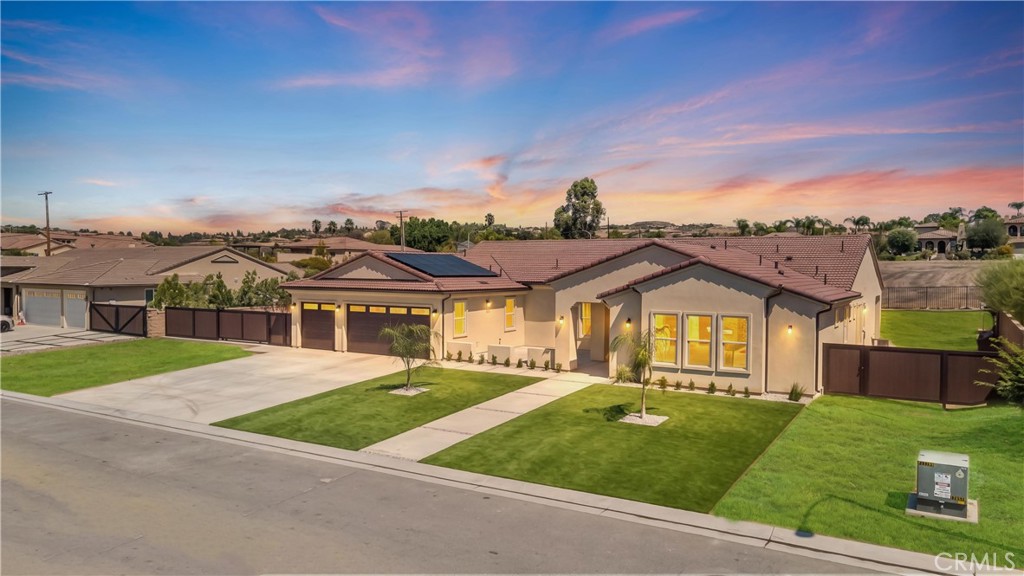 7928 Featherstone Court Riverside, CA 92506 - Photo 4 of 27 Gallery Image 4