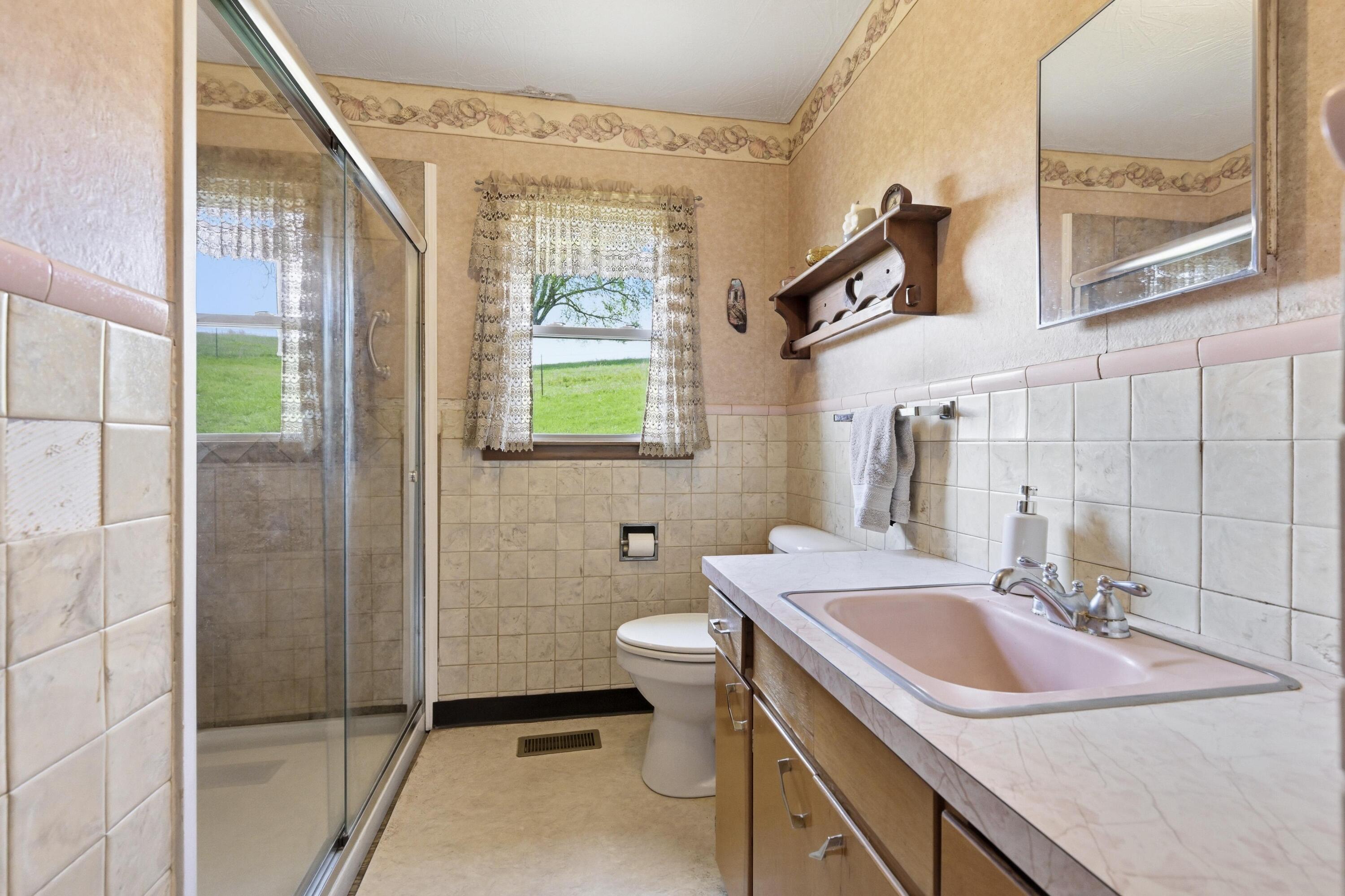 577 McNatt Road Neosho, MO 64850 - Photo 16 of 50 016