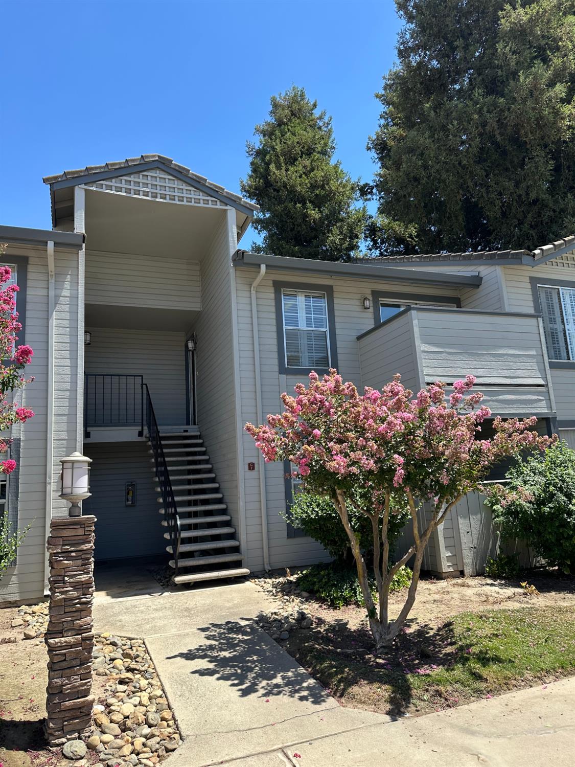 3925 Dale Road, Unit G Modesto, CA 95356 - Photo 1 of 25 Gallery Image 1