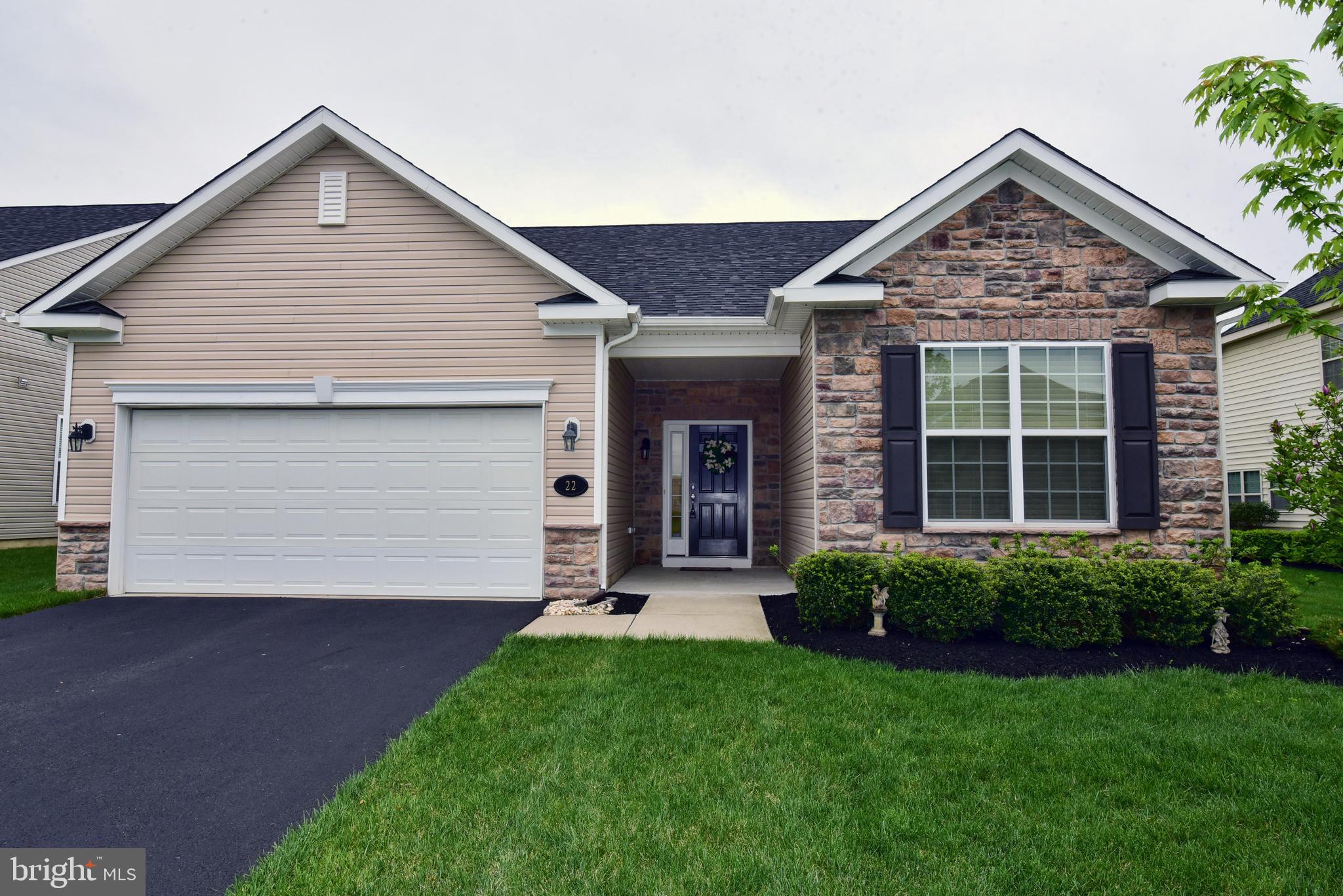 22 Pine Valley Road Berlin, NJ 08009 - Photo 1 of 22 Exterior Front