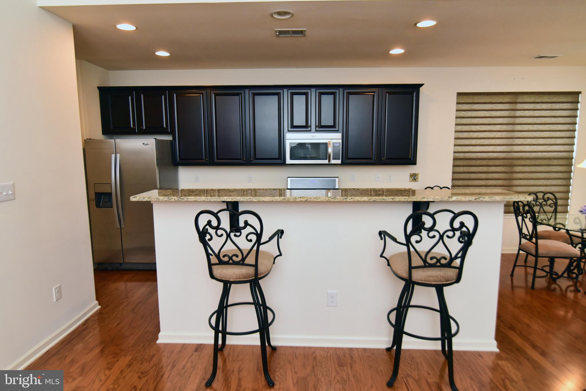 22 Pine Valley Road Berlin, NJ 08009 - Photo 4 of 22 Breakfast bar