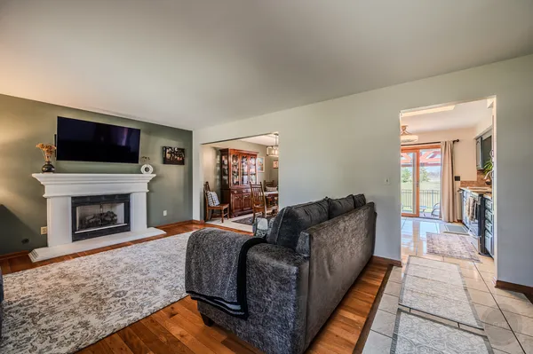 $499,900 | 3080 Compton Road, Aurora, IL 60504