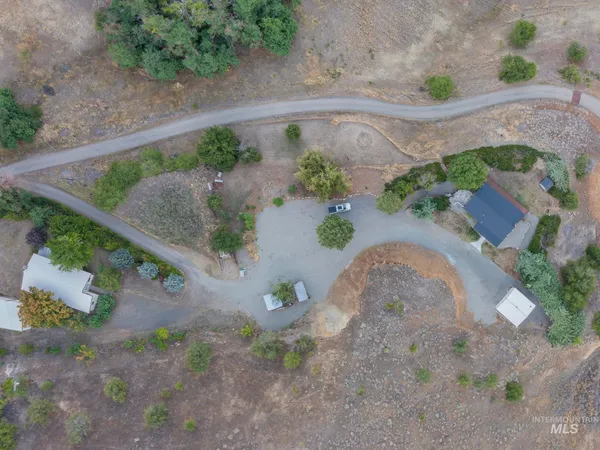 $489,000 | 161 Cemetery Road, White Bird, ID 83554