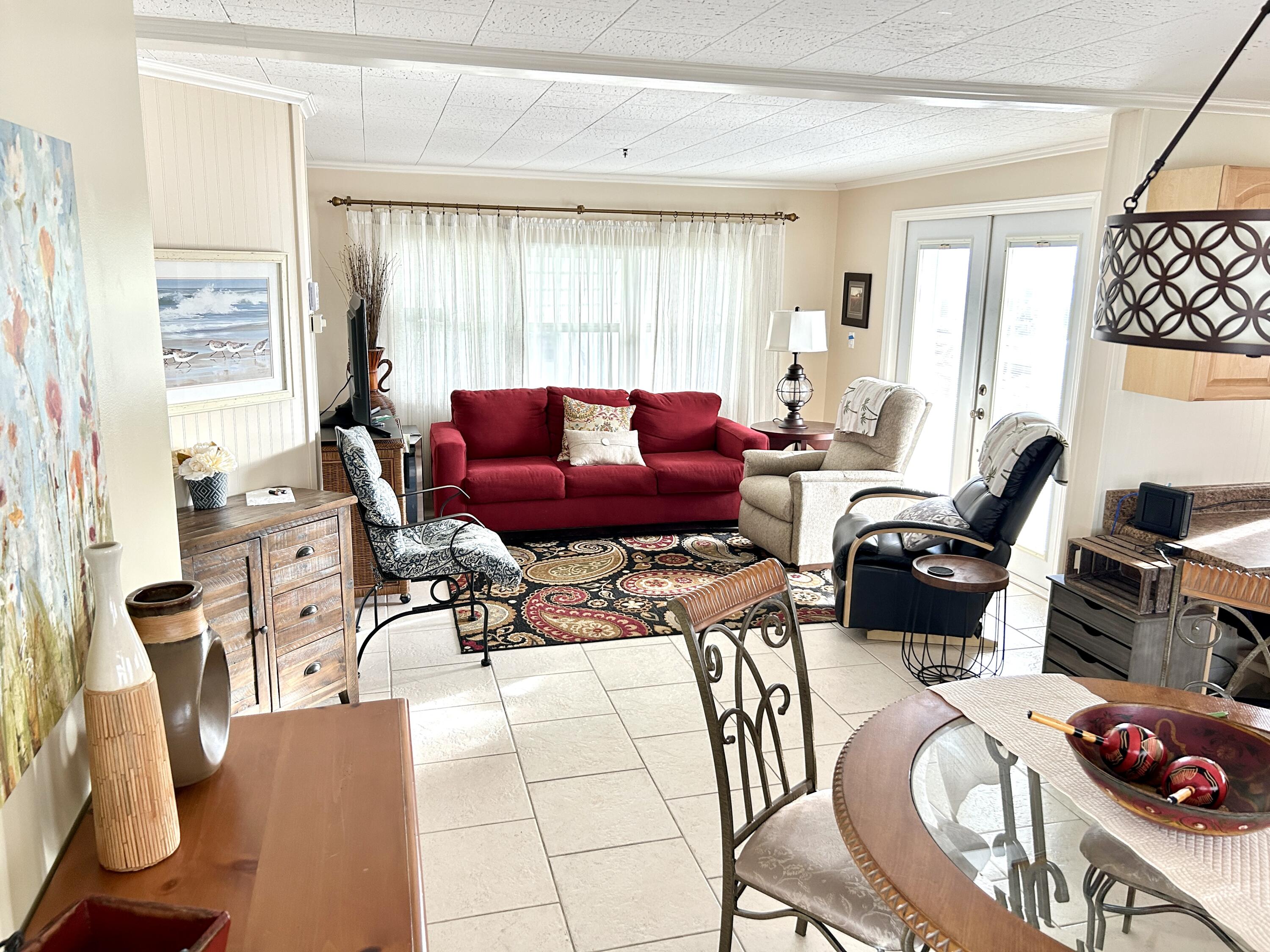 1401 South 33rd Road Hollywood, FL 33021 - Photo 12 of 44 IMG_2570