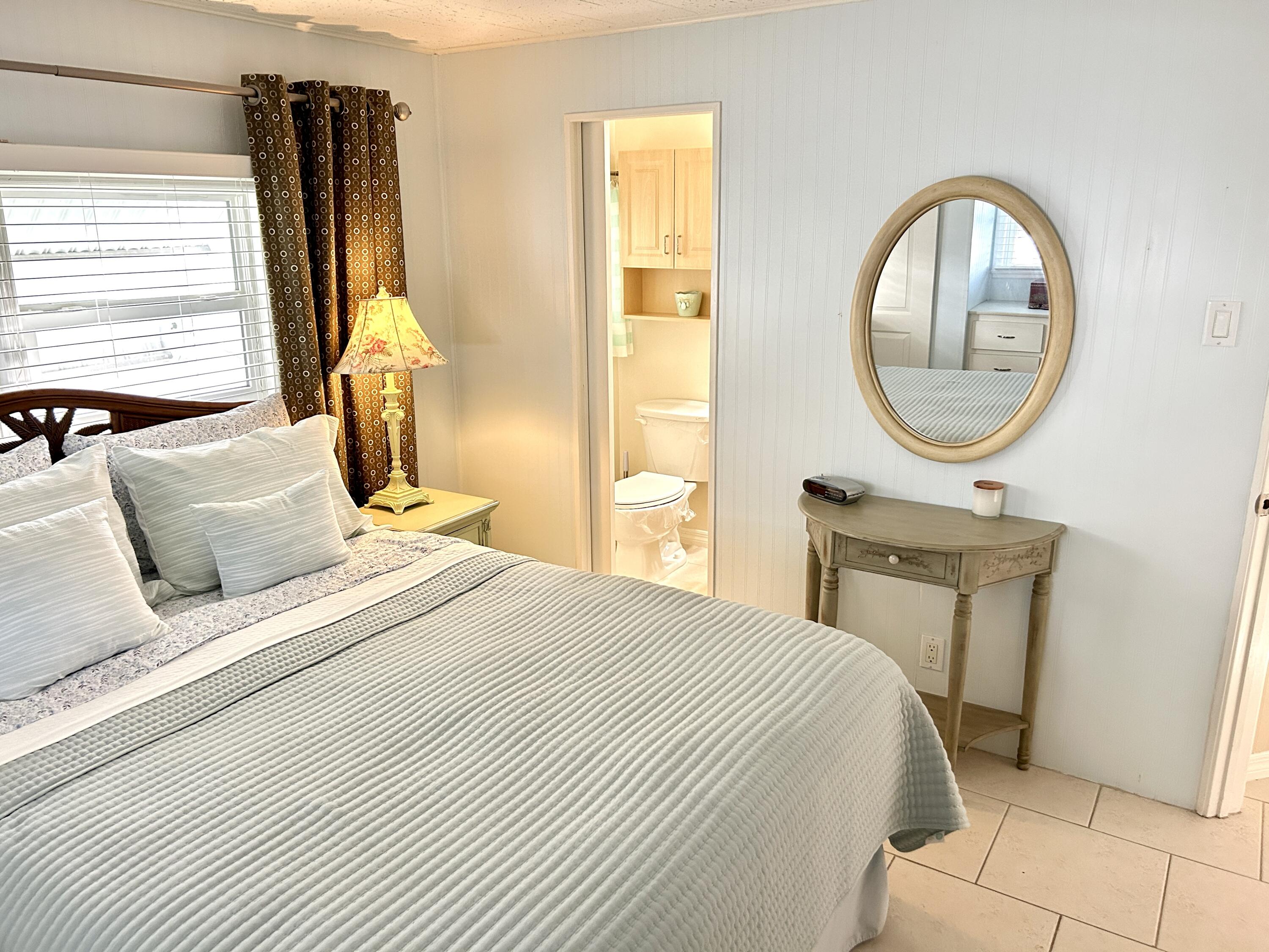1401 South 33rd Road Hollywood, FL 33021 - Photo 16 of 44 IMG_2584