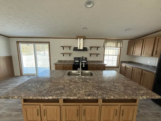 $289,000 | 17 Michaels Way, South Paris, ME 04281