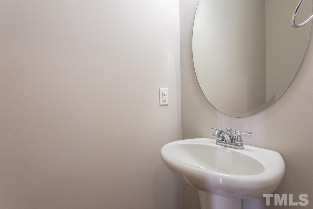 2005 Fieldhouse Avenue Raleigh, NC 27603 - Photo 17 of 28 Gallery Image 17