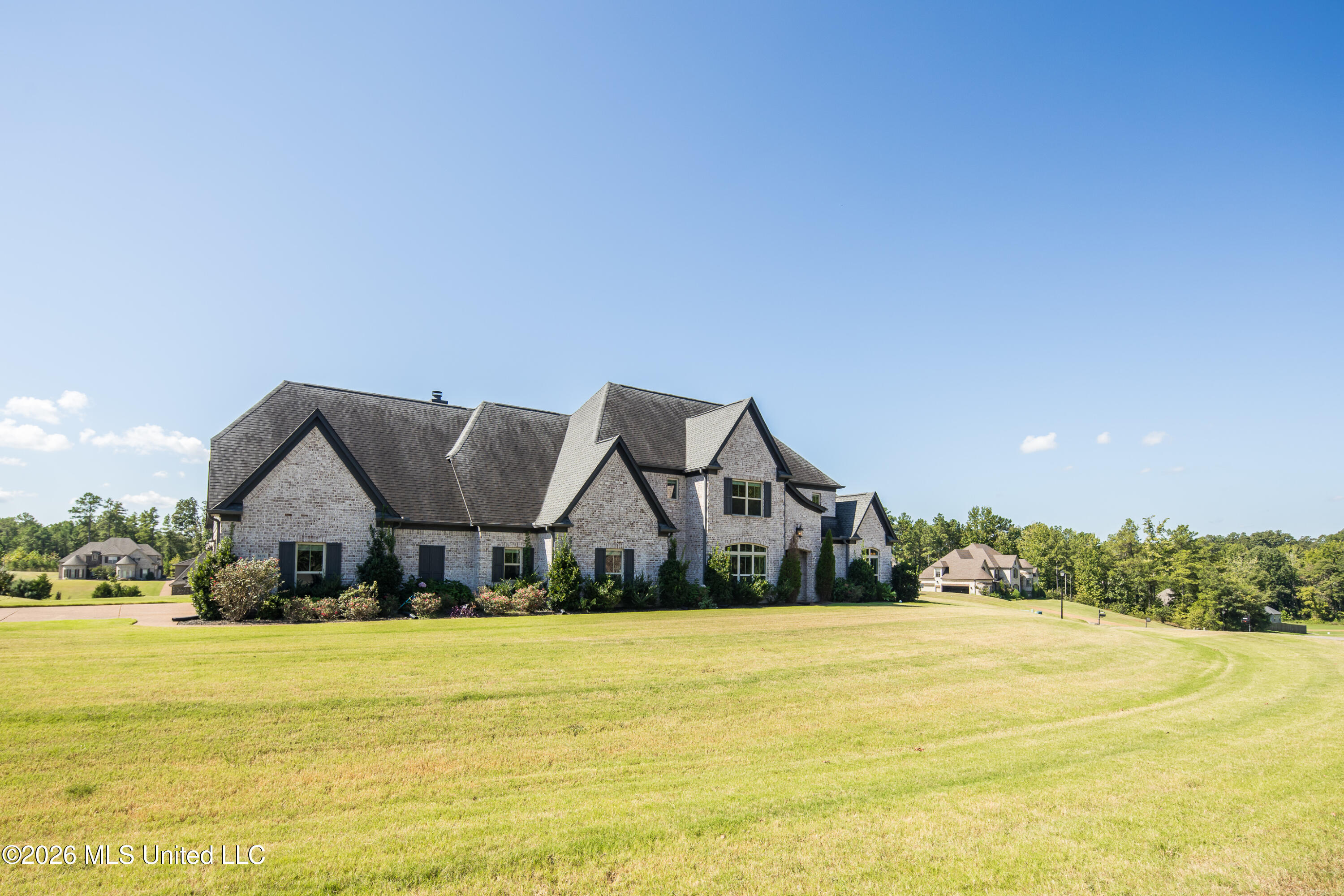 3471 Long Bridge Road East Olive Branch, MS 38654 - Photo 2 of 58 Exterior
