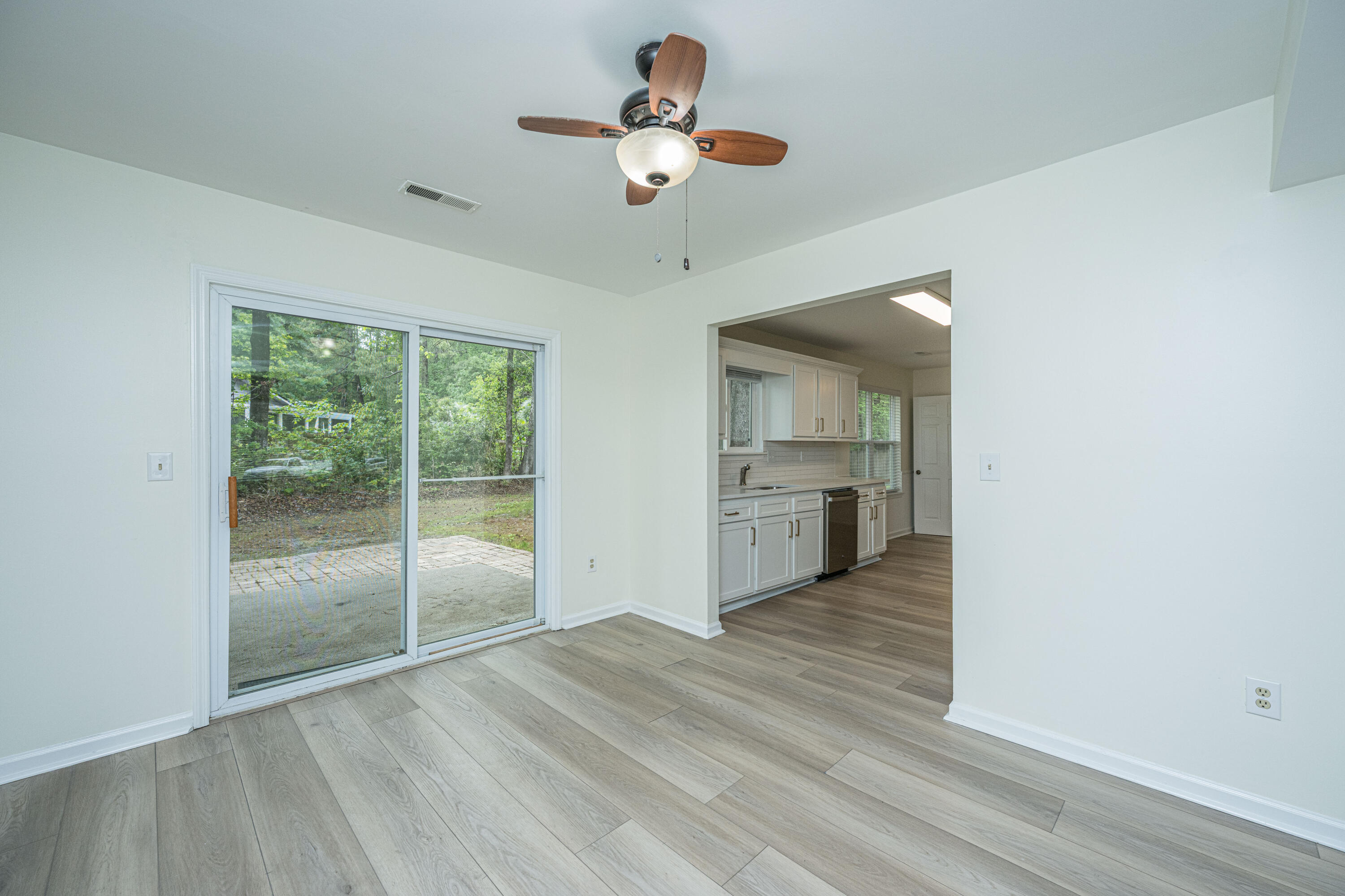 12 Inverary Court Charleston, SC 29414 - Photo 12 of 37 Dining Room.01