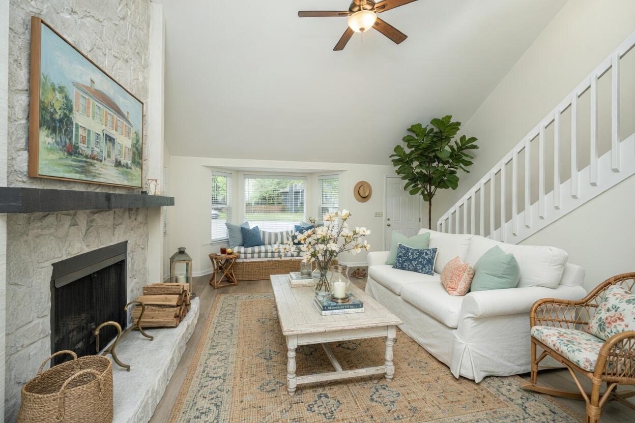 12 Inverary Court Charleston, SC 29414 - Photo 15 of 37 Living Room (AI-Staged).02