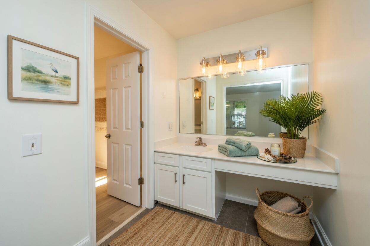 12 Inverary Court Charleston, SC 29414 - Photo 23 of 37 2nd Flr Primary Bath (AI=Staged).1