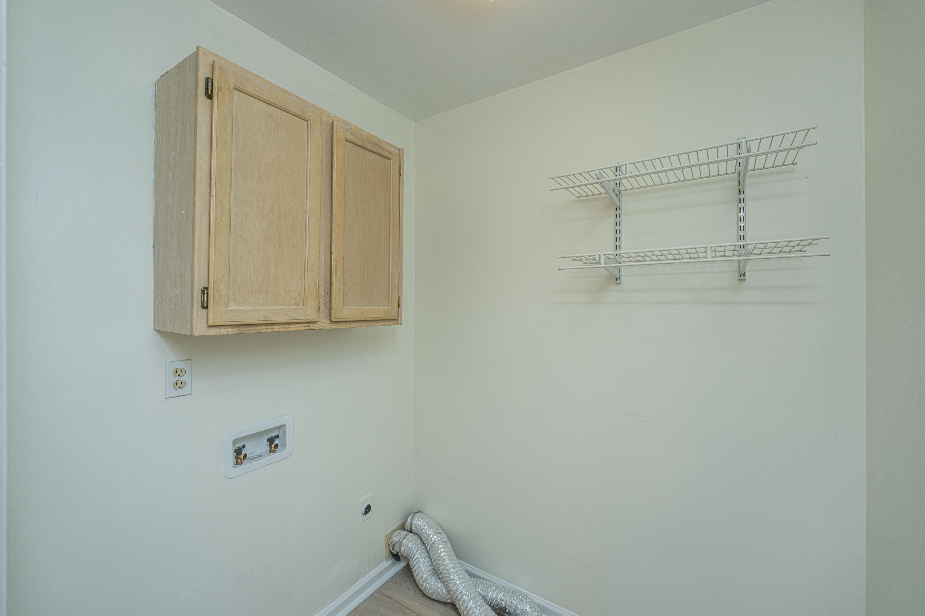 12 Inverary Court Charleston, SC 29414 - Photo 30 of 37 Laundry Room.1