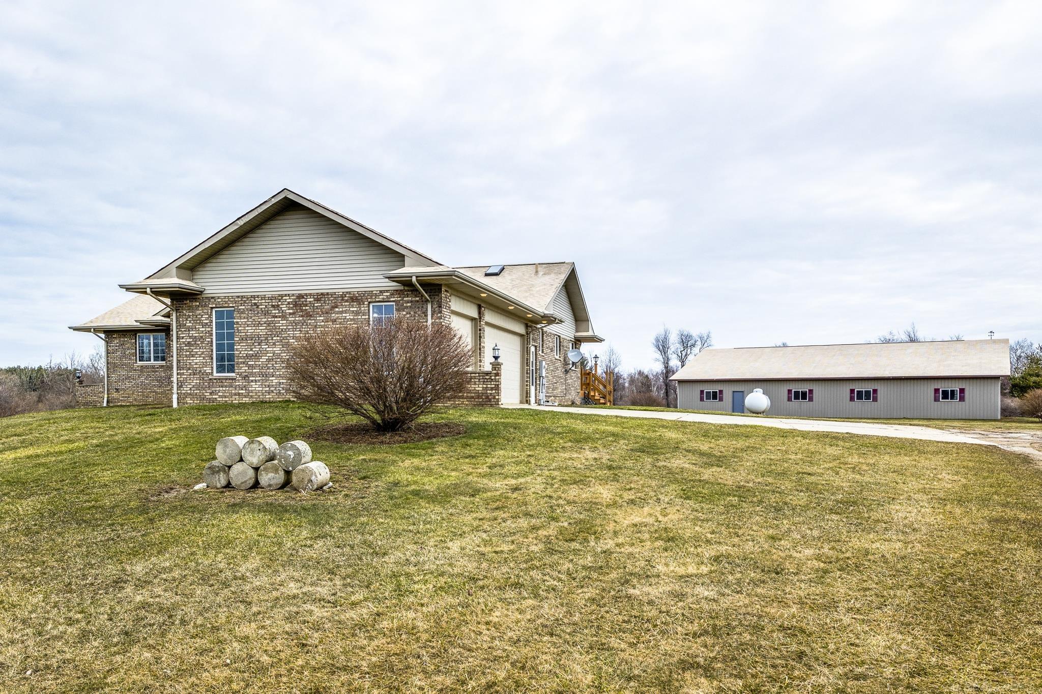 2829 Harneck Road Applegate, MI 48401 - Photo 18 of 77