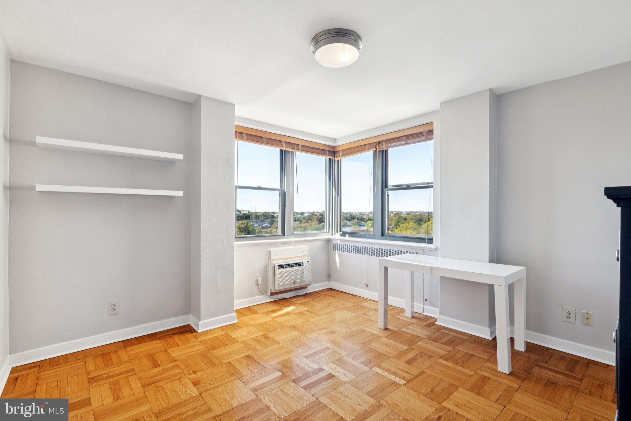 2601 Pennsylvania Avenue, Unit 848 Philadelphia, PA 19130 - Photo 8 of 12 a large white room with a large window