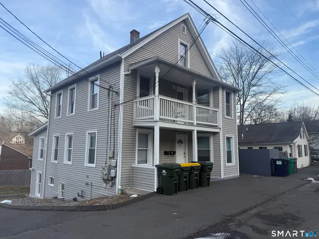 $1,800 | 57 New Street, Unit 3, Seymour, CT 06483