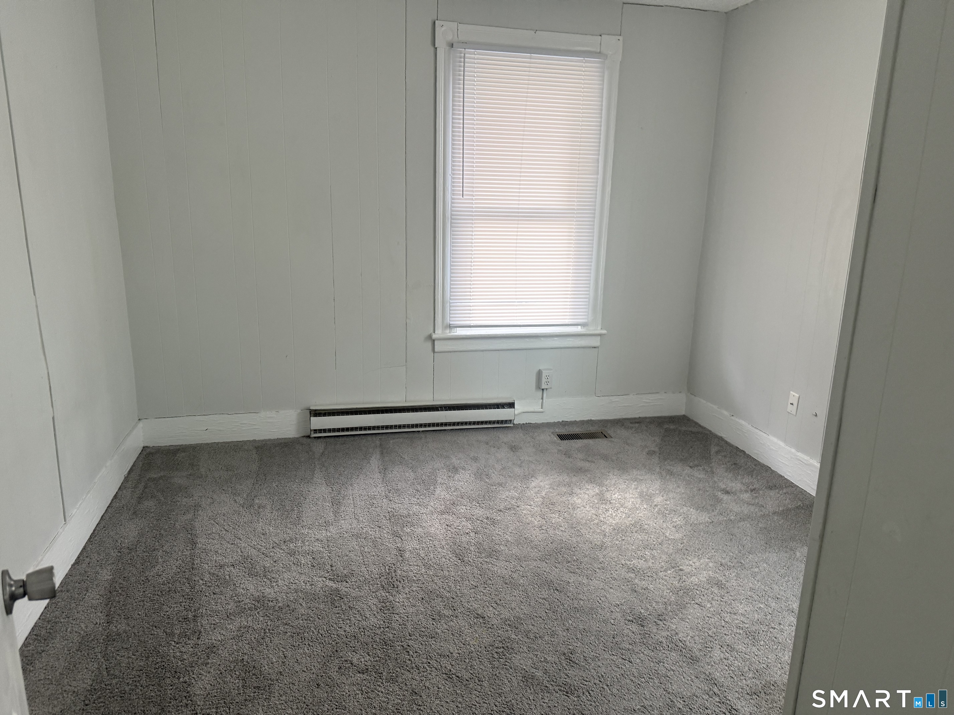 57 New Street, Unit 3 Seymour, CT 06483 - Photo 5 of 6