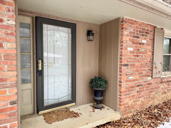 $234,900 | 333 Oakridge Drive, North Vernon, IN 47265