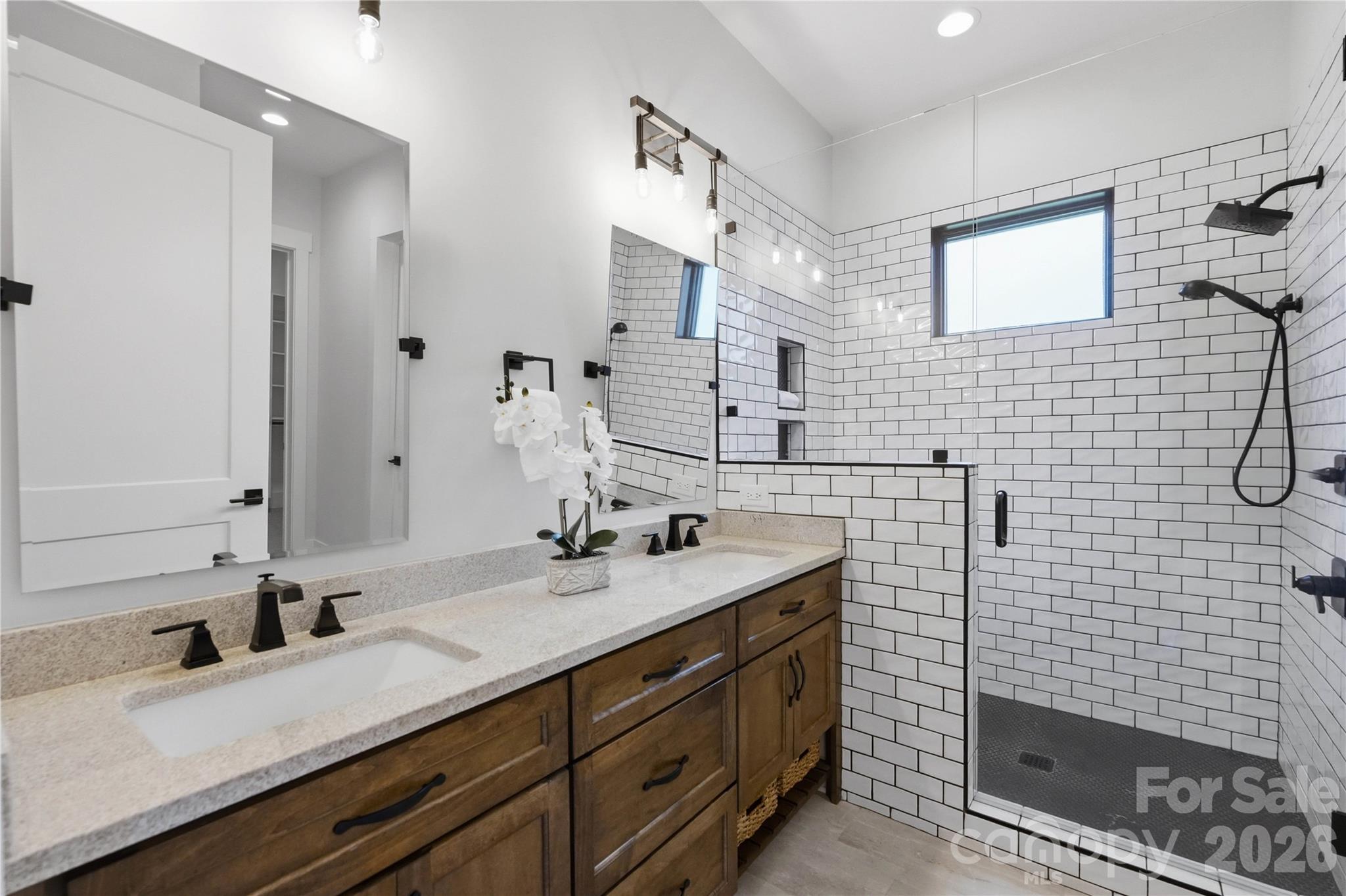 644 Normandy Road, Unit 142 Mooresville, NC 28117 - Photo 20 of 46 Gallery Image 20