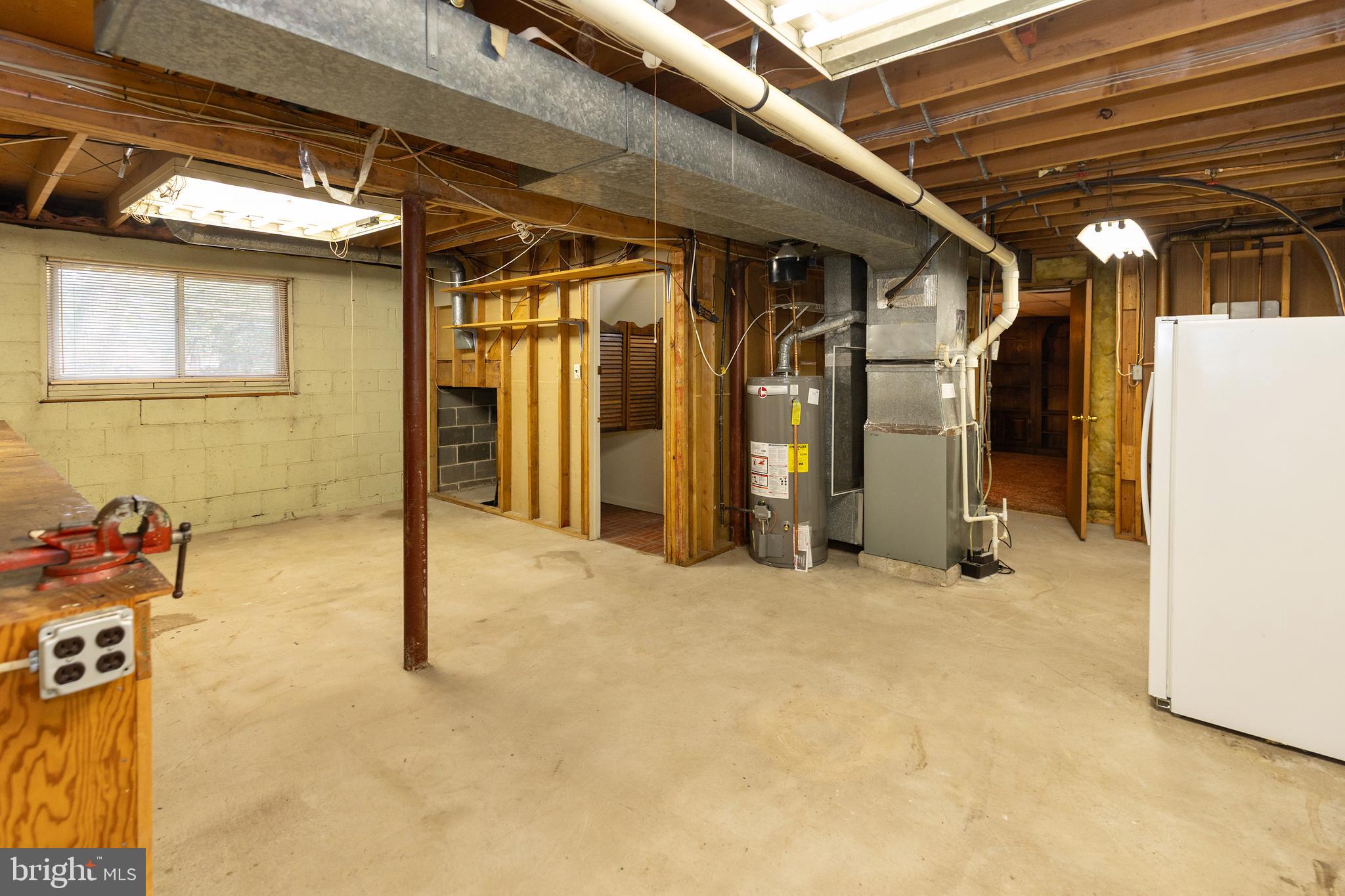 78 Diamond Avenue Pine Hill, NJ 08021 - Photo 29 of 36 a view of an empty room