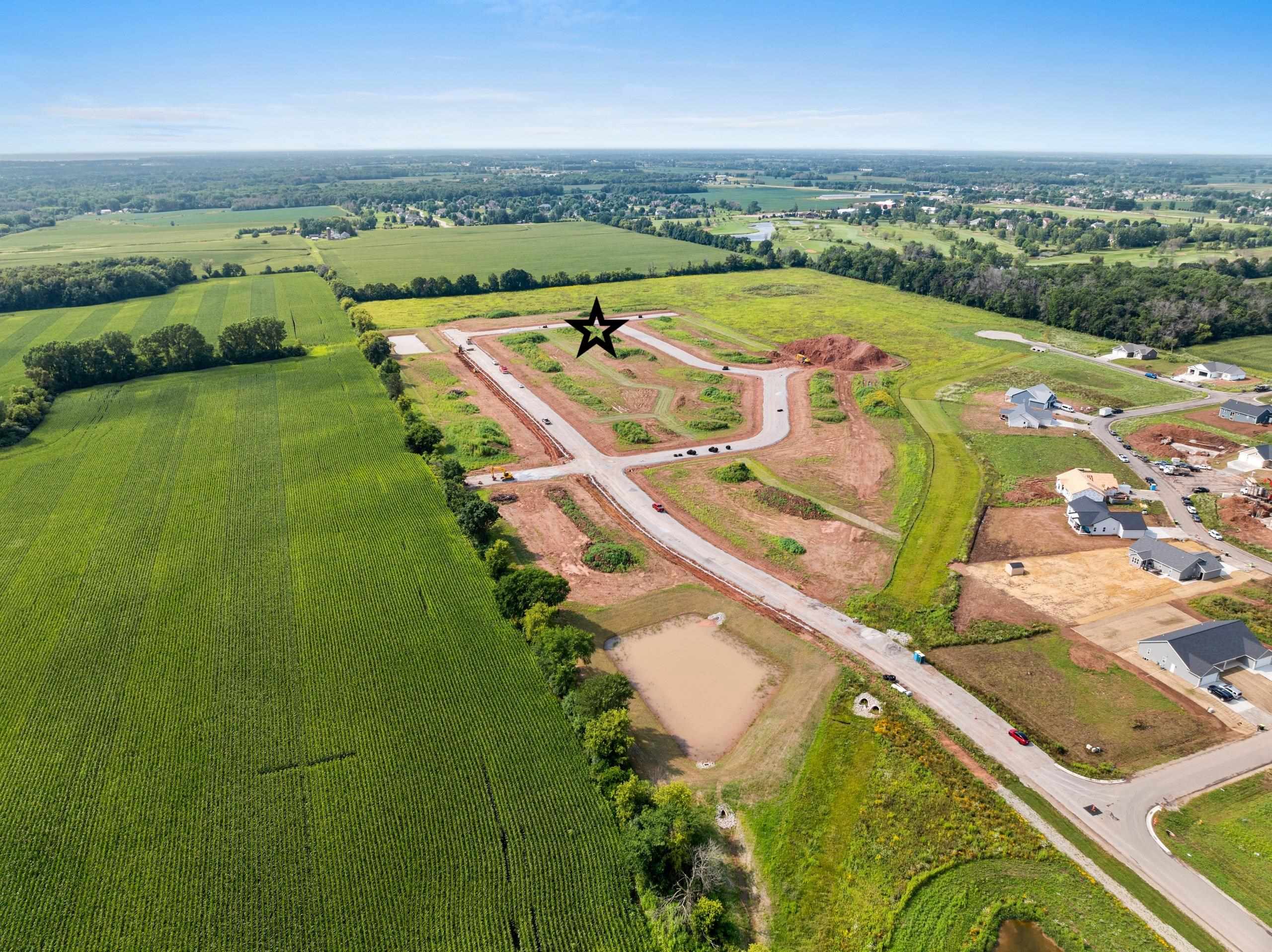 Xavier Drive, Unit 87 Neenah, WI 54956 - Photo 4 of 9