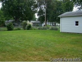 2105 Kaskaskia Drive Springfield, IL 62702 - Photo 10 of 10 Gallery Image 10