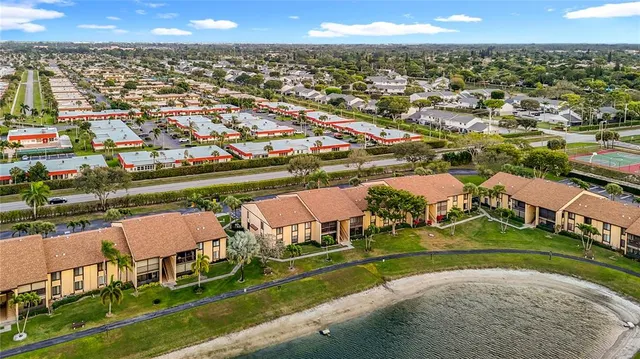 $1,800 | 826 Sky Pine Way, Unit G2, Greenacres, FL 33415