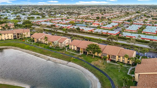 $1,800 | 826 Sky Pine Way, Unit G2, Greenacres, FL 33415