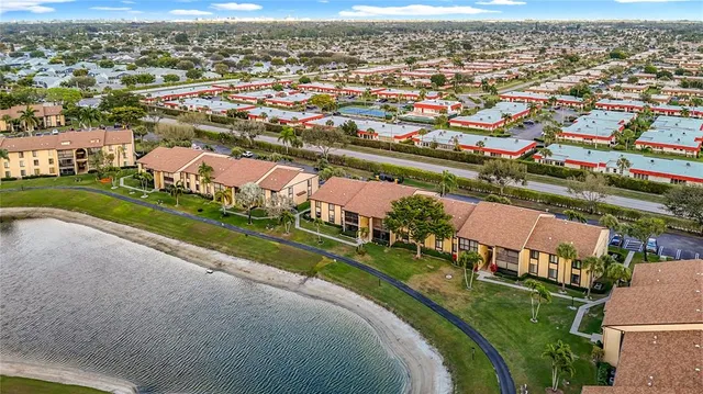 $1,800 | 826 Sky Pine Way, Unit G2, Greenacres, FL 33415