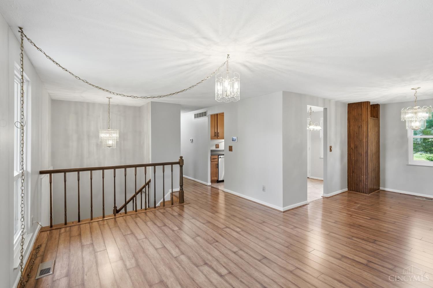3507 West Galbraith Road Cincinnati, OH 45239 - Photo 12 of 54