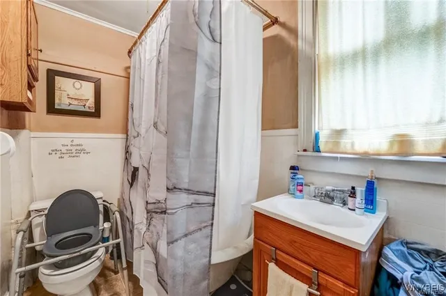 $229,500 | 1326 Lovejoy Street, Cheektowaga, NY 14206