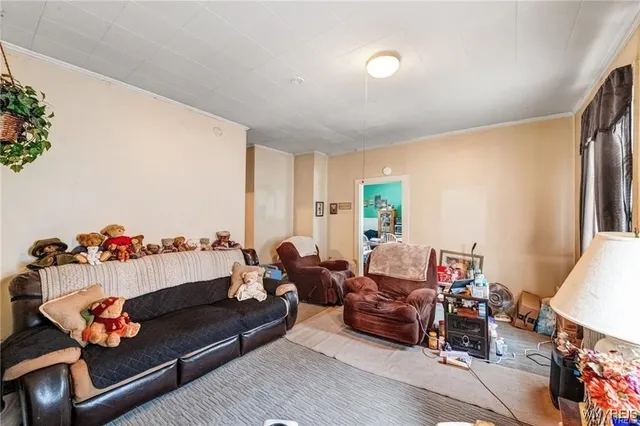 $229,500 | 1326 Lovejoy Street, Cheektowaga, NY 14206