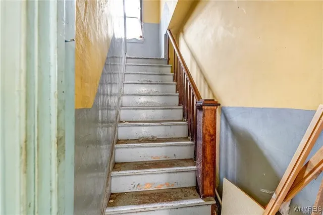 $229,500 | 1326 Lovejoy Street, Cheektowaga, NY 14206