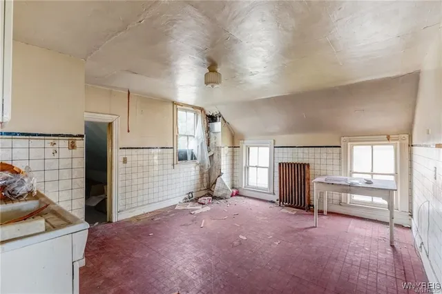 $229,500 | 1326 Lovejoy Street, Cheektowaga, NY 14206